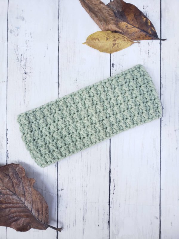 Messy Bun Ear Warmer - Leaf Green