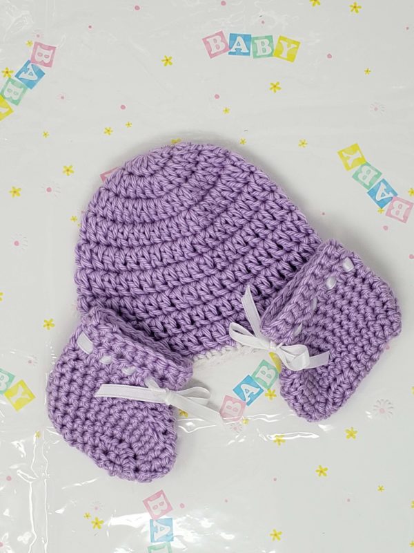 Purple newborn booties and hat set