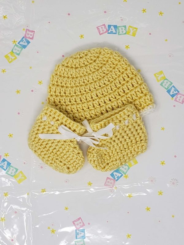 Yellow newborn booties and hat set